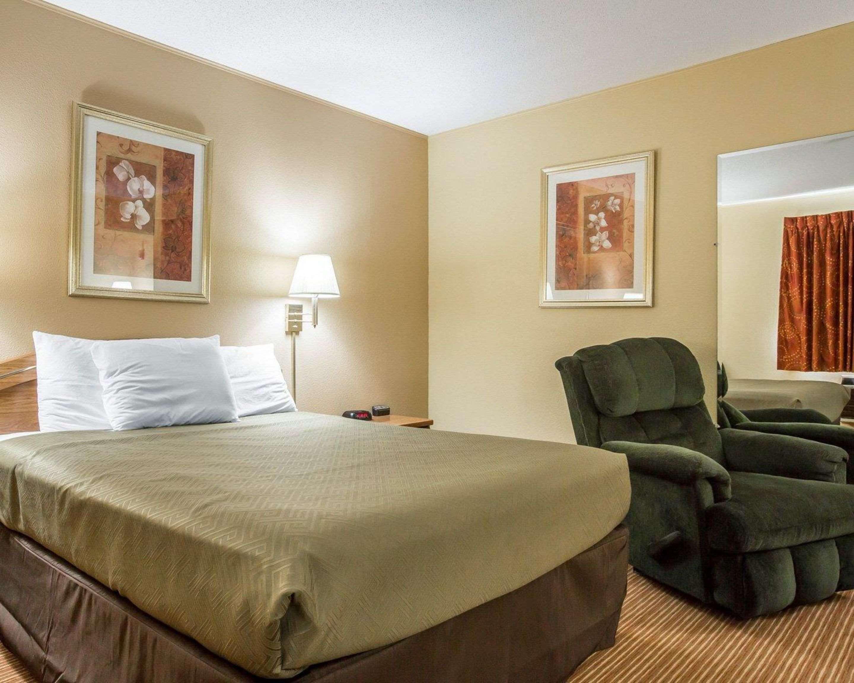 Surestay By Best Western Massena Buitenkant foto