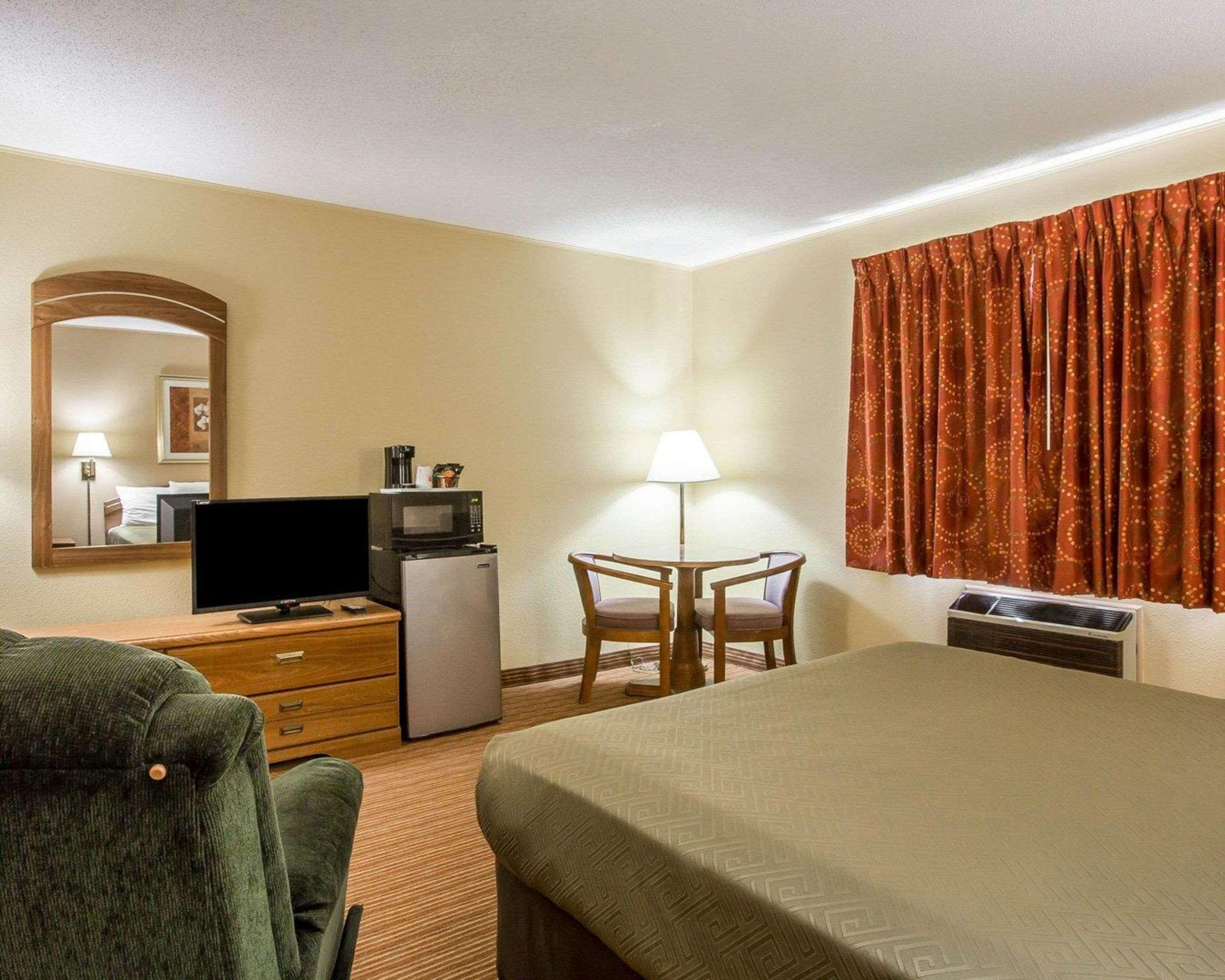 Surestay By Best Western Massena Buitenkant foto