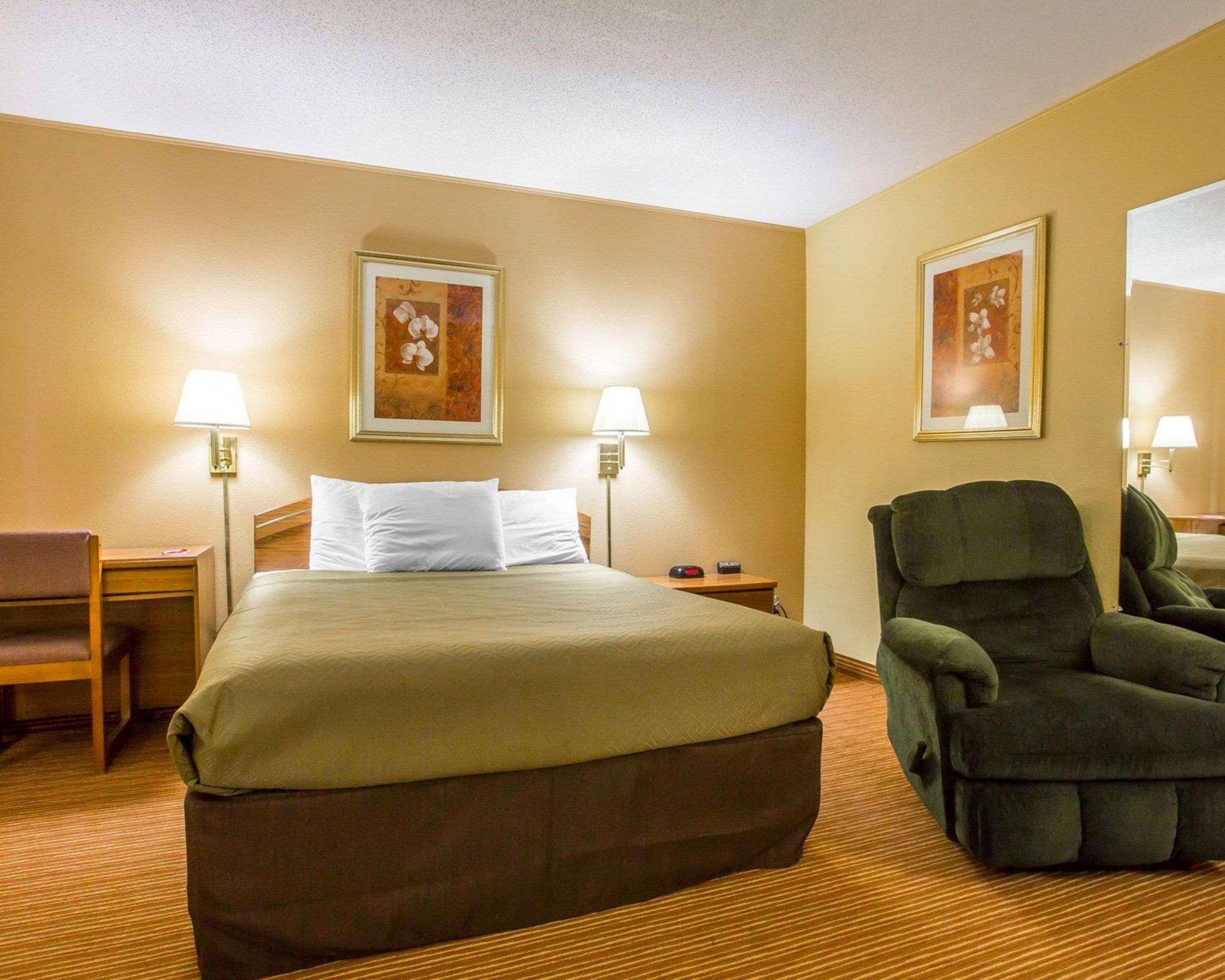 Surestay By Best Western Massena Buitenkant foto
