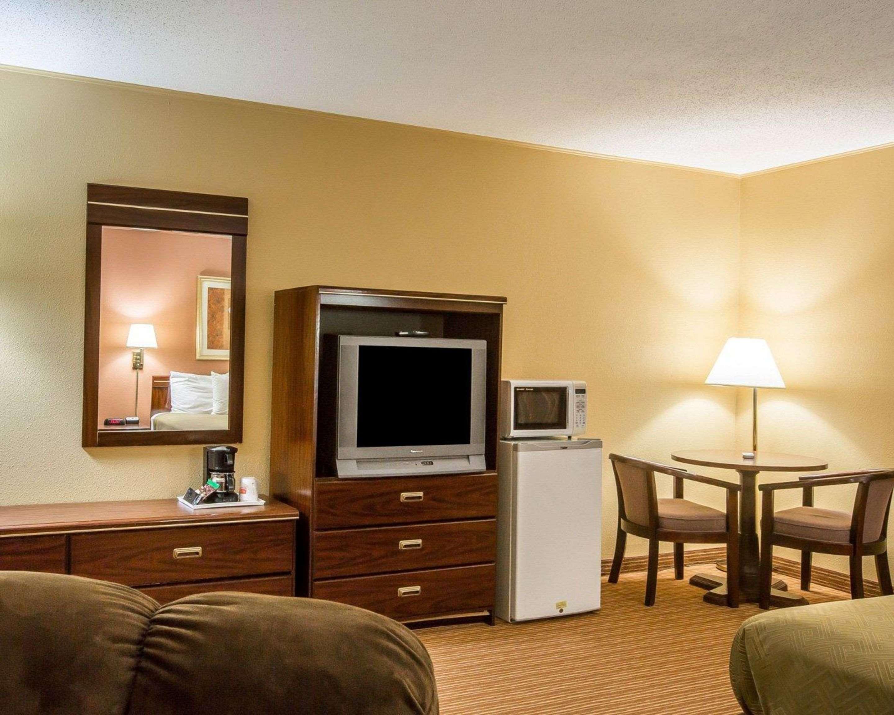 Surestay By Best Western Massena Buitenkant foto