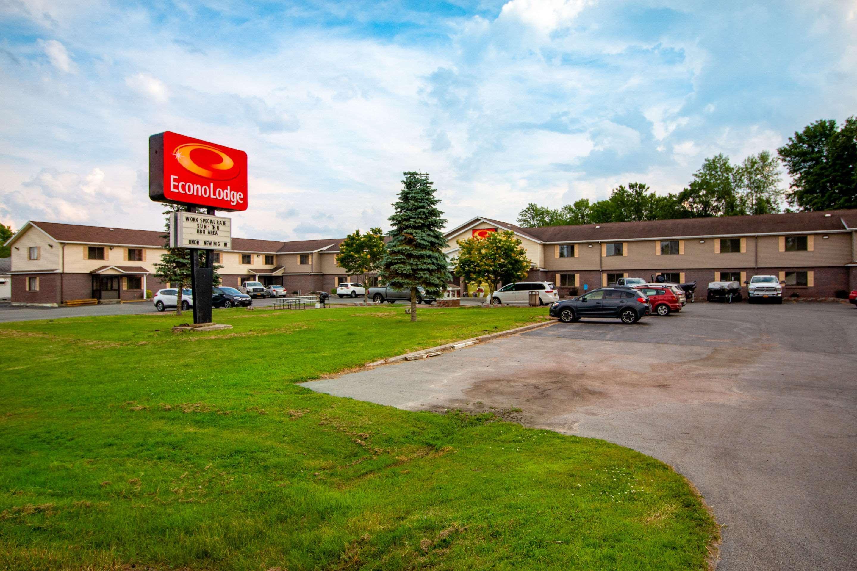 Surestay By Best Western Massena Buitenkant foto