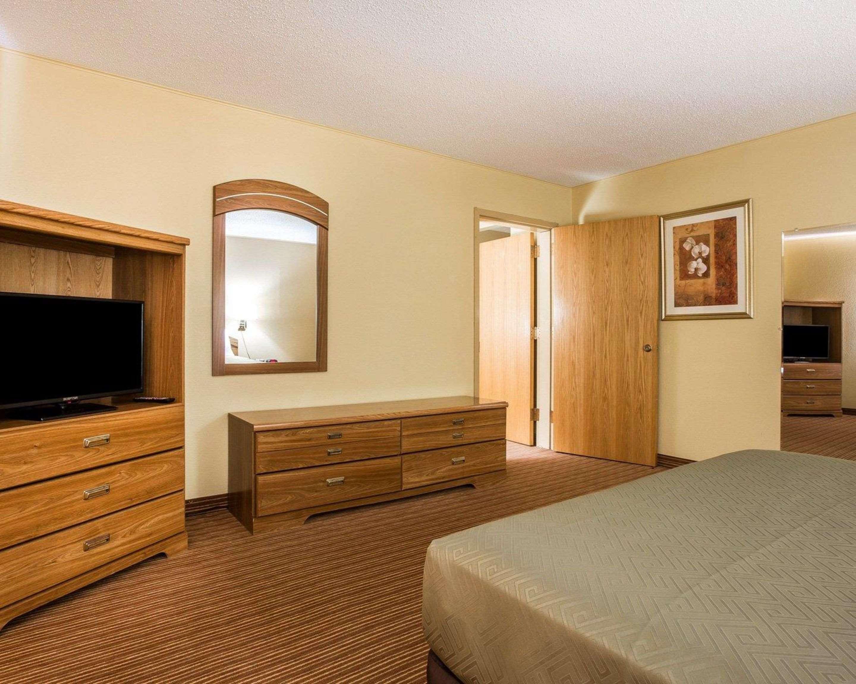 Surestay By Best Western Massena Buitenkant foto