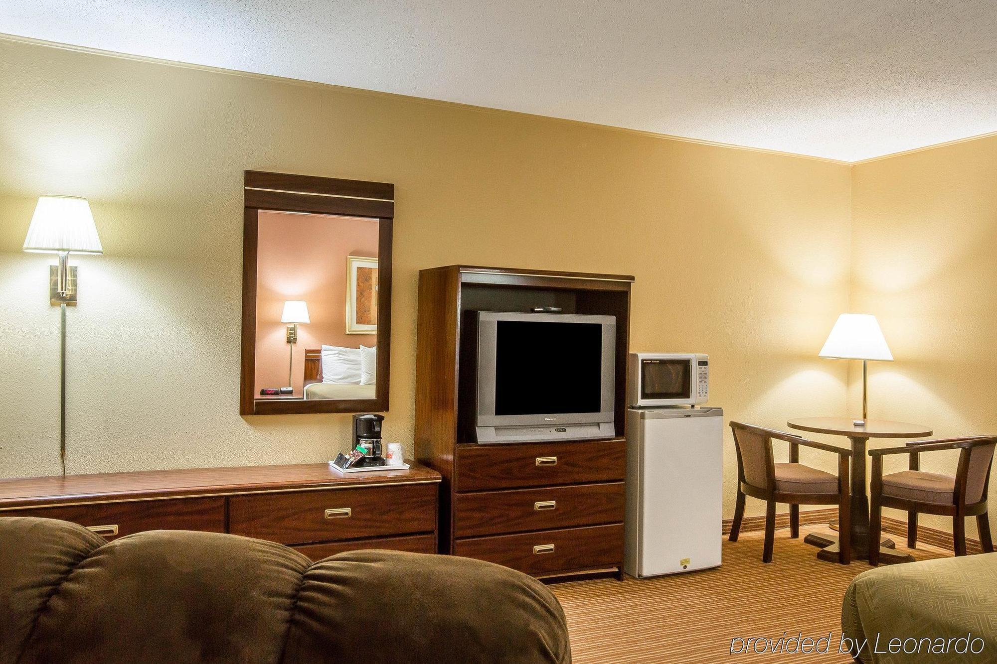 Surestay By Best Western Massena Buitenkant foto