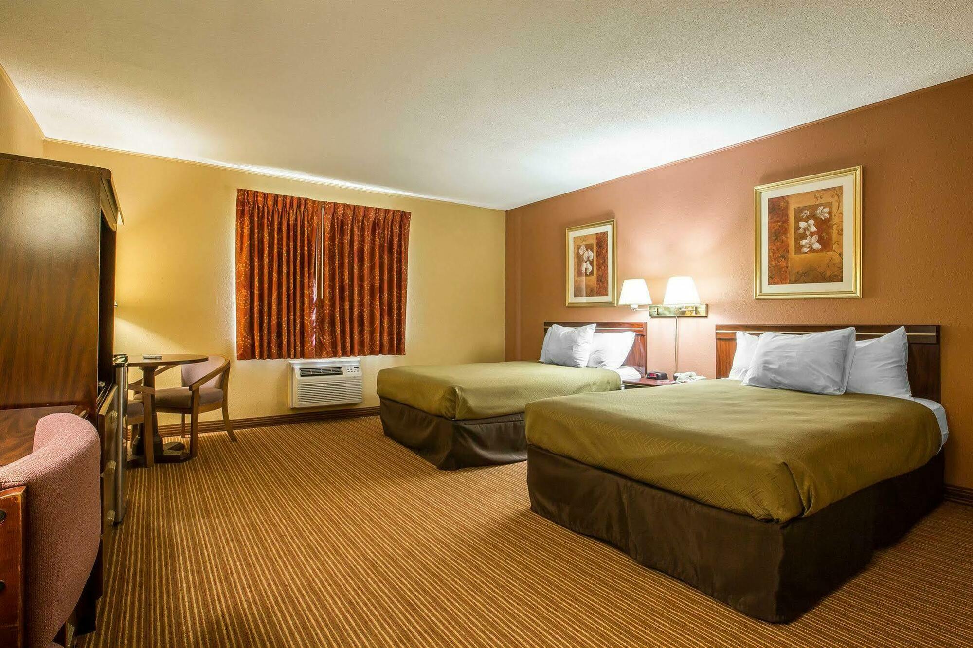 Surestay By Best Western Massena Buitenkant foto